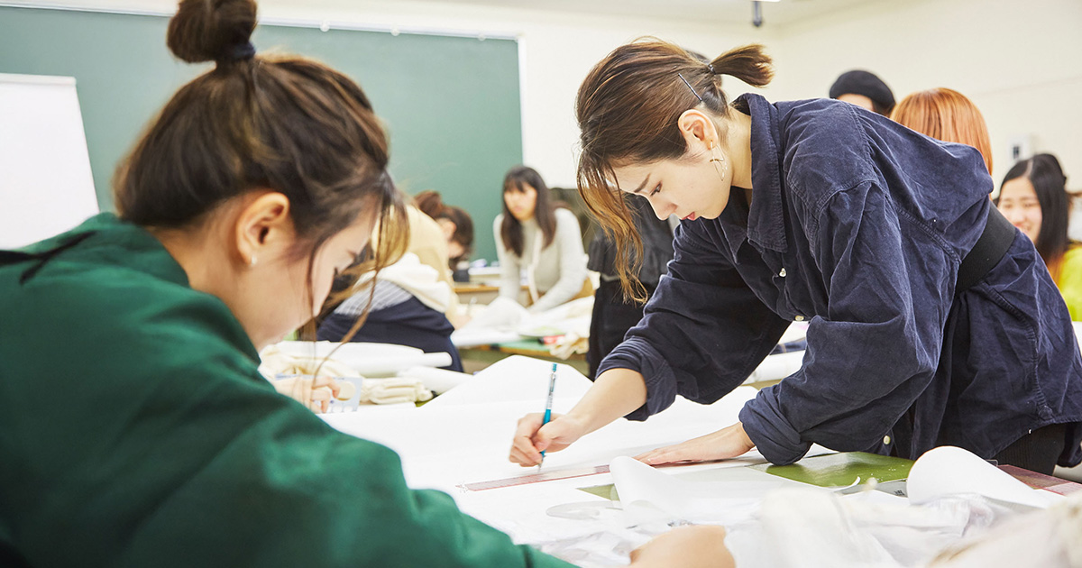 ファッションクリエイター学科ファッションパターンコース | 上田安子